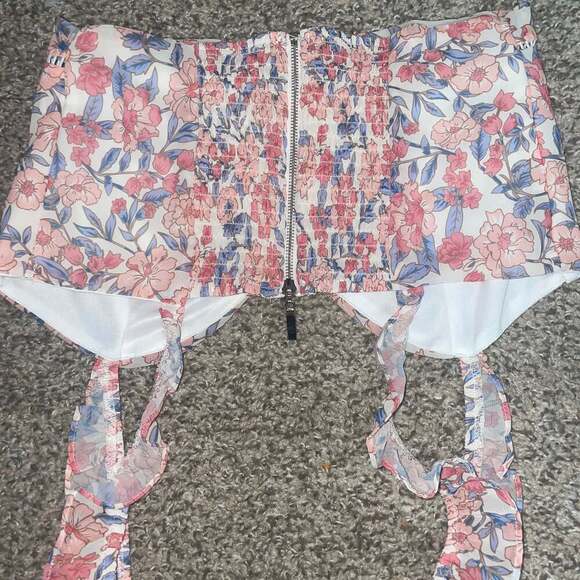 Kendall & Kylie - Picture 4 of 4